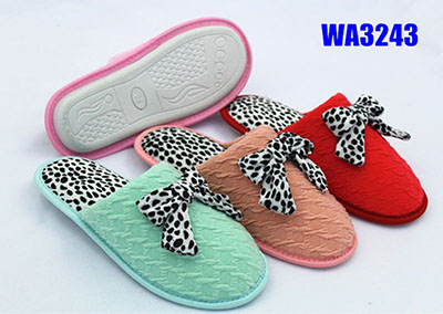 Banner Women Indoor Slipper-WA3243